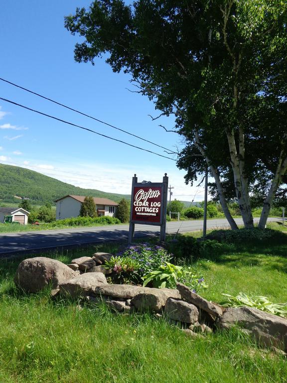 Cajun Cedar Log Cottages Margaree Forks Esterno foto