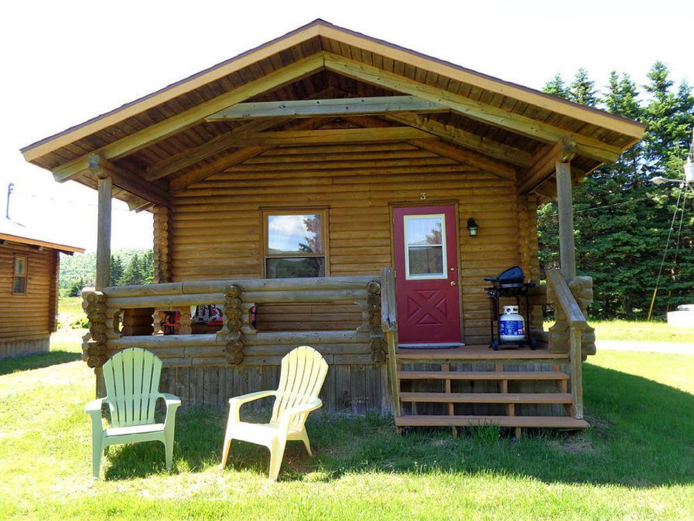 Cajun Cedar Log Cottages Margaree Forks Esterno foto