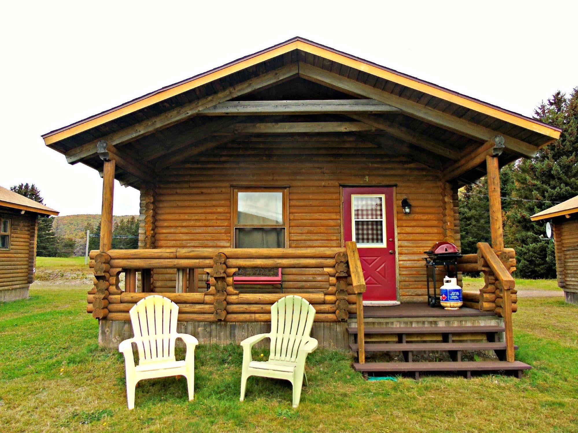 Cajun Cedar Log Cottages Margaree Forks Esterno foto