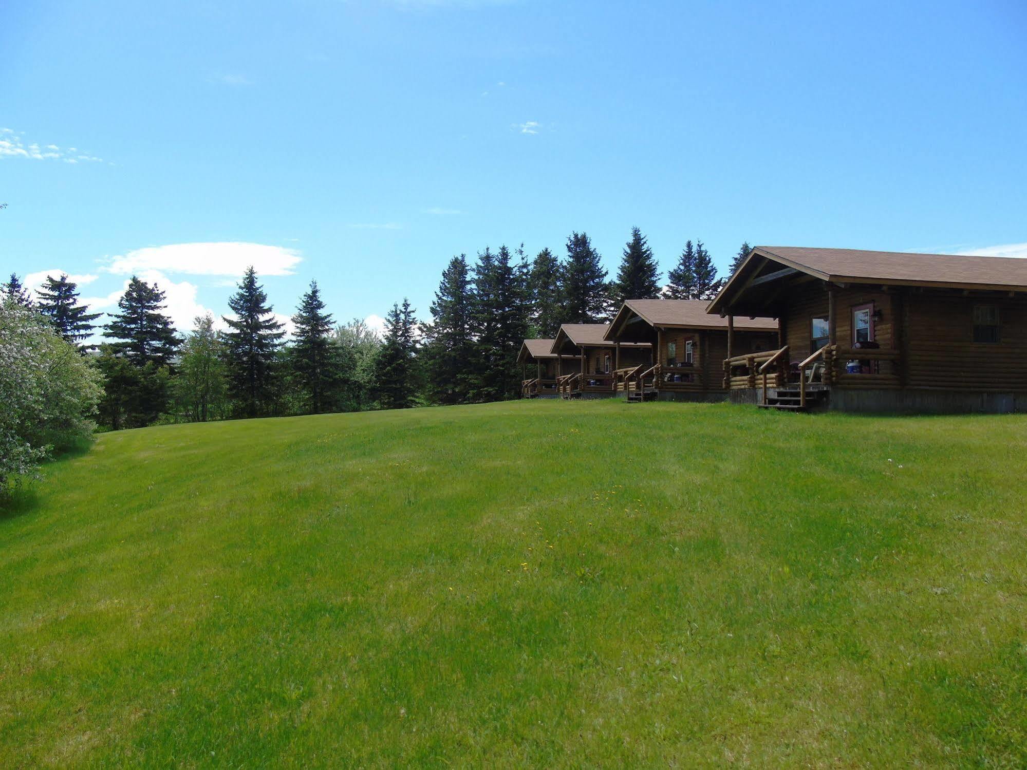 Cajun Cedar Log Cottages Margaree Forks Esterno foto