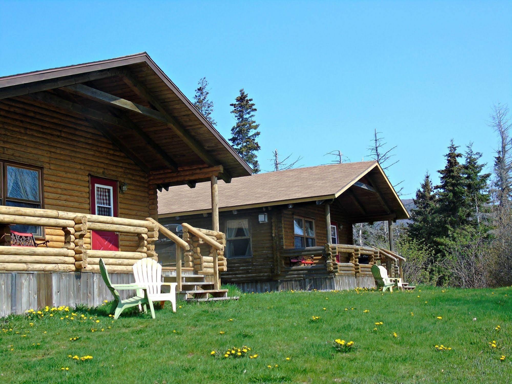 Cajun Cedar Log Cottages Margaree Forks Esterno foto